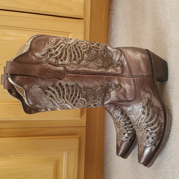 Corral Bronze Metallic Boots - Picture 2 of 7